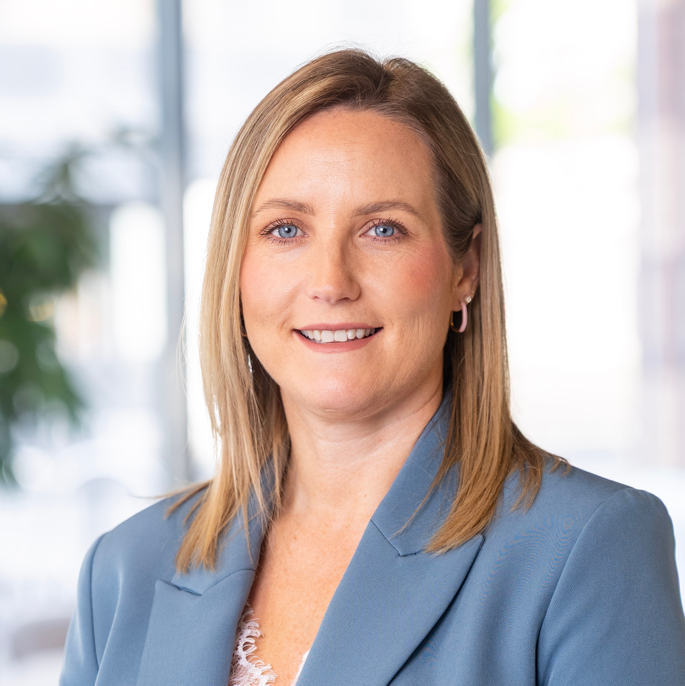 Image of Lynsey Hughes